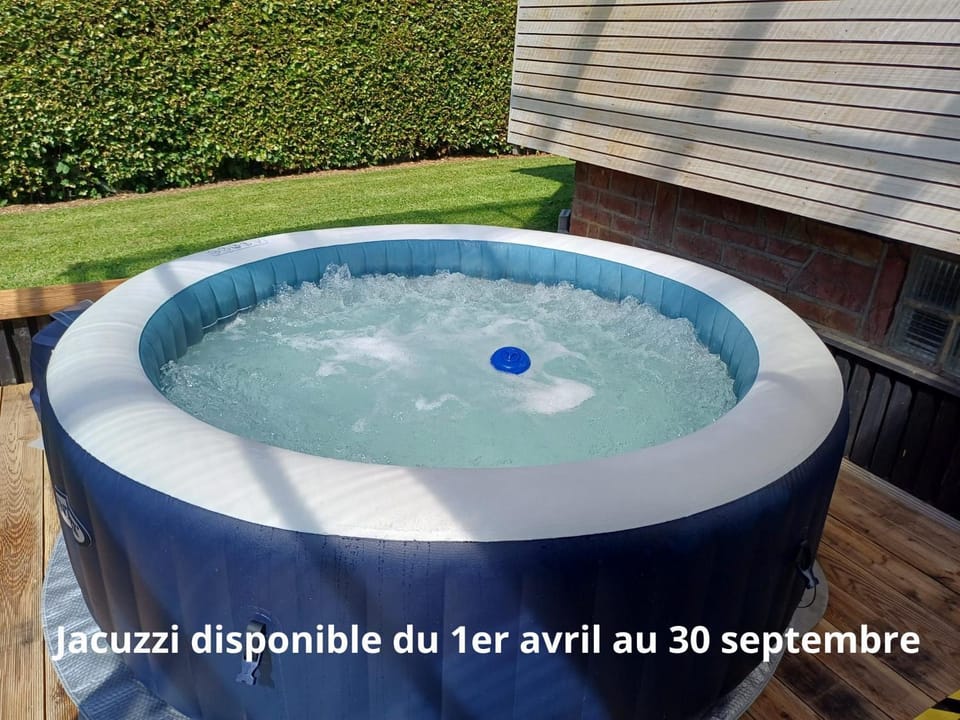 Spring, Garden, Hot Tub