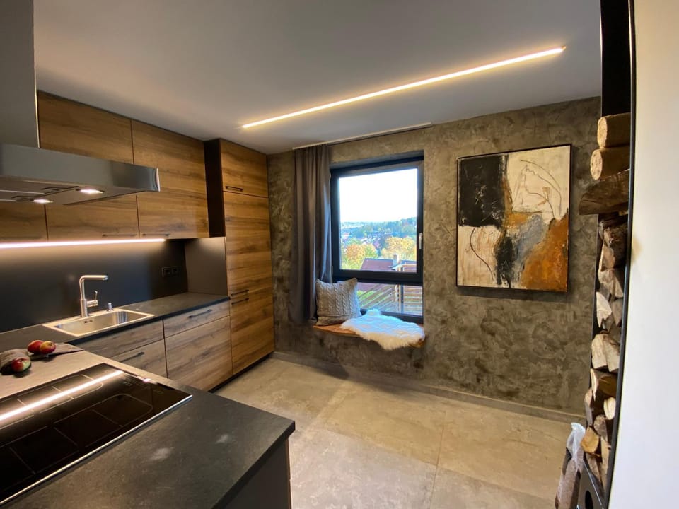 Kitchen or kitchenette, Kitchen or kitchenette