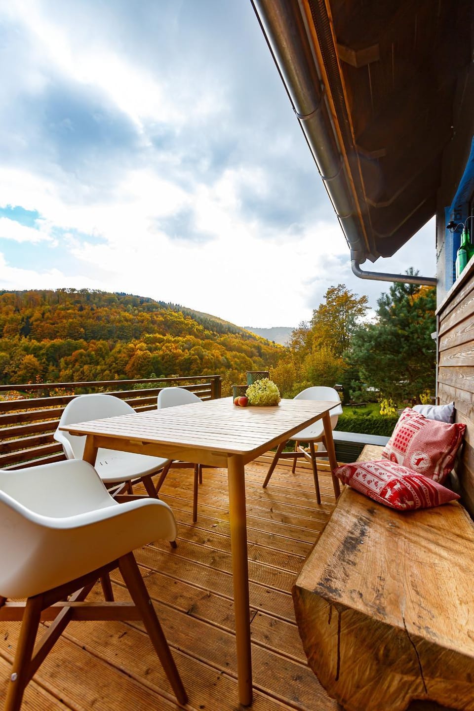 Balcony/Terrace, Mountain view