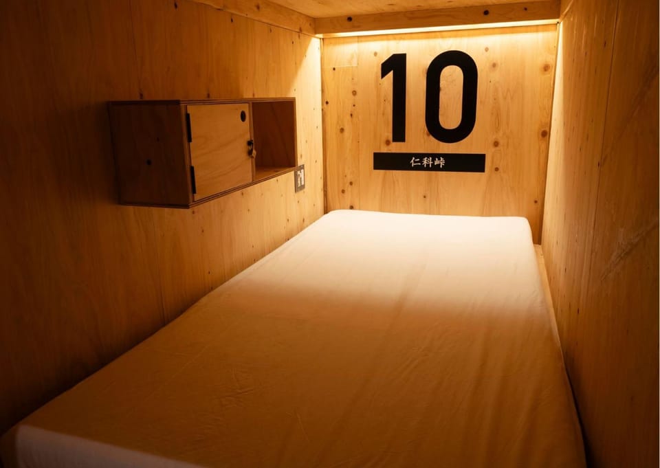 Bed, Bedroom, bunk bed