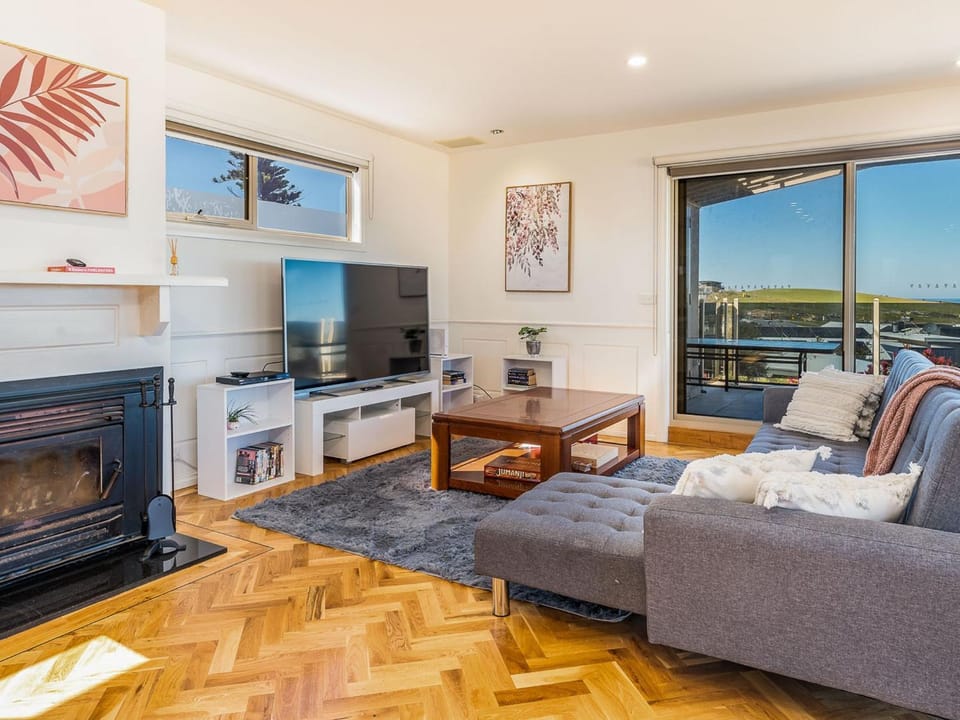 Ocean View House in San Remo