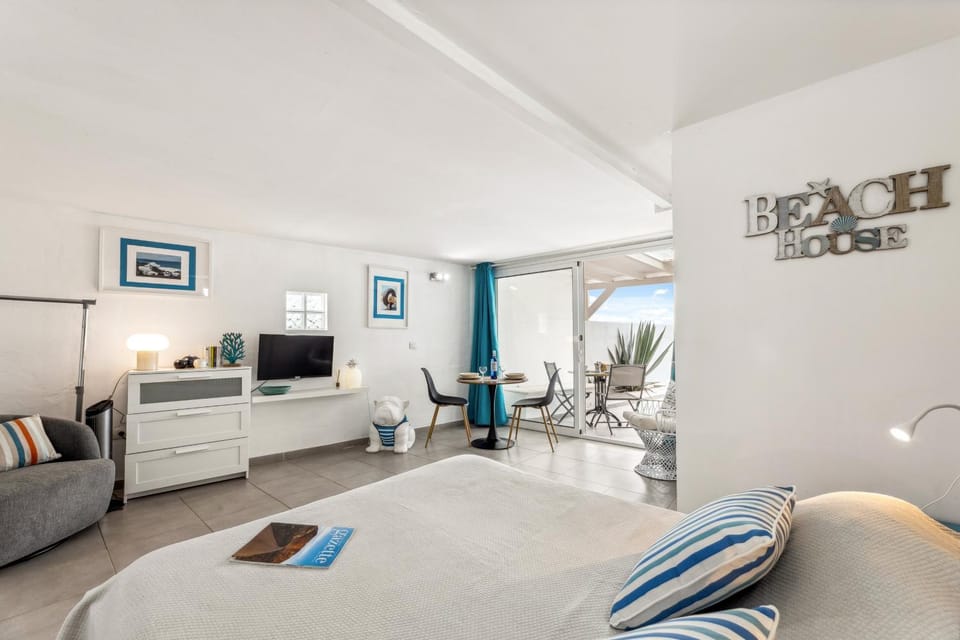 Patio, Bedroom