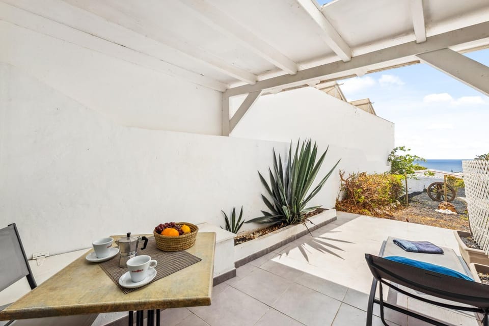 Patio, Sea view