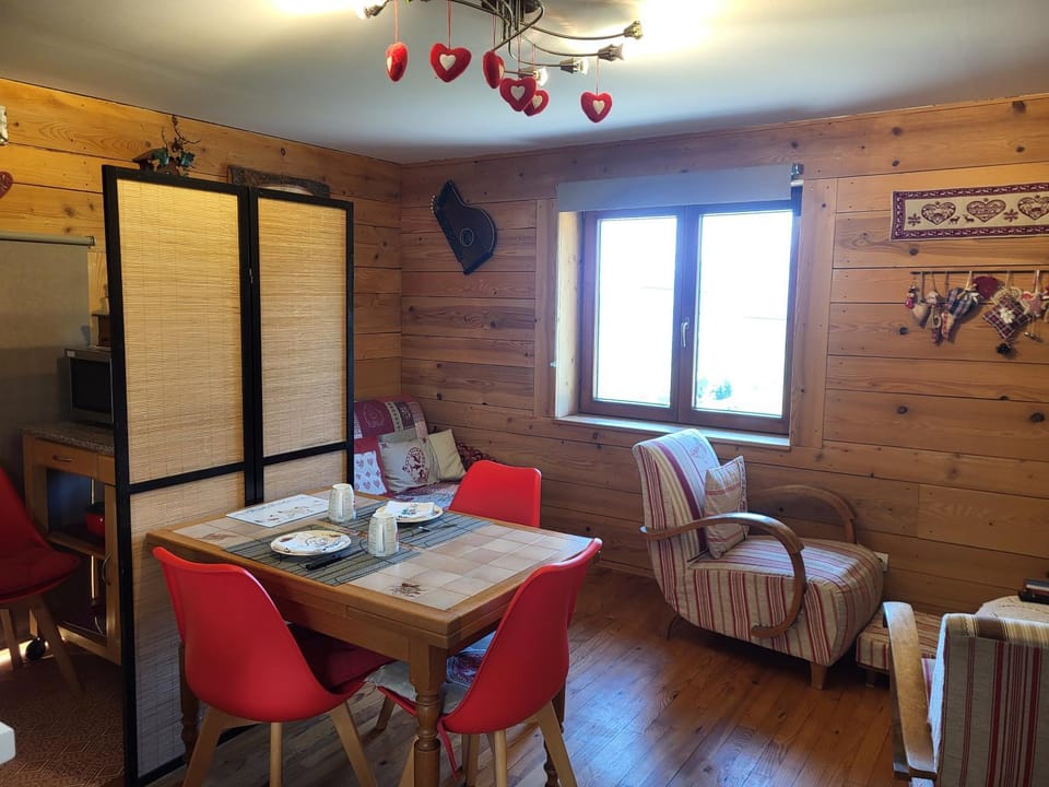 MAISON LUPINS 6 personnes House in Vosges