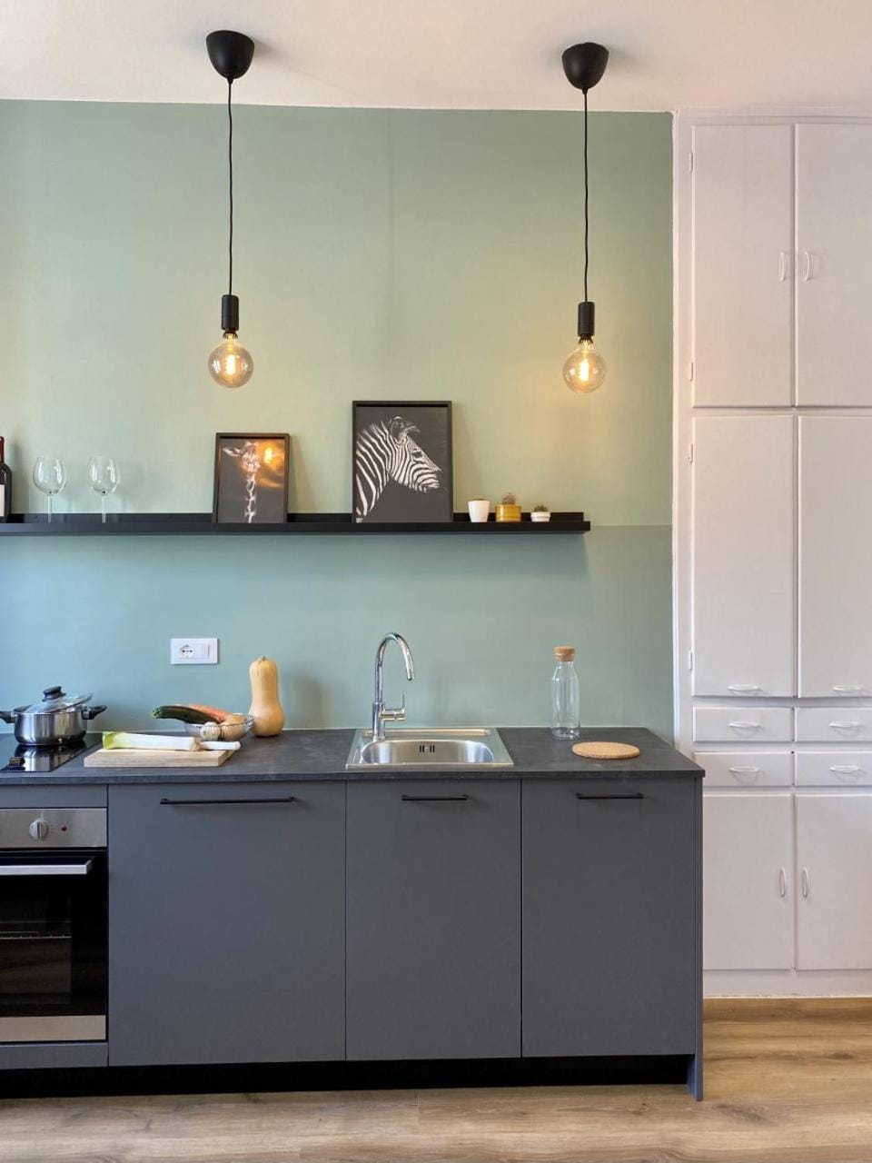Kitchen or kitchenette, kitchen
