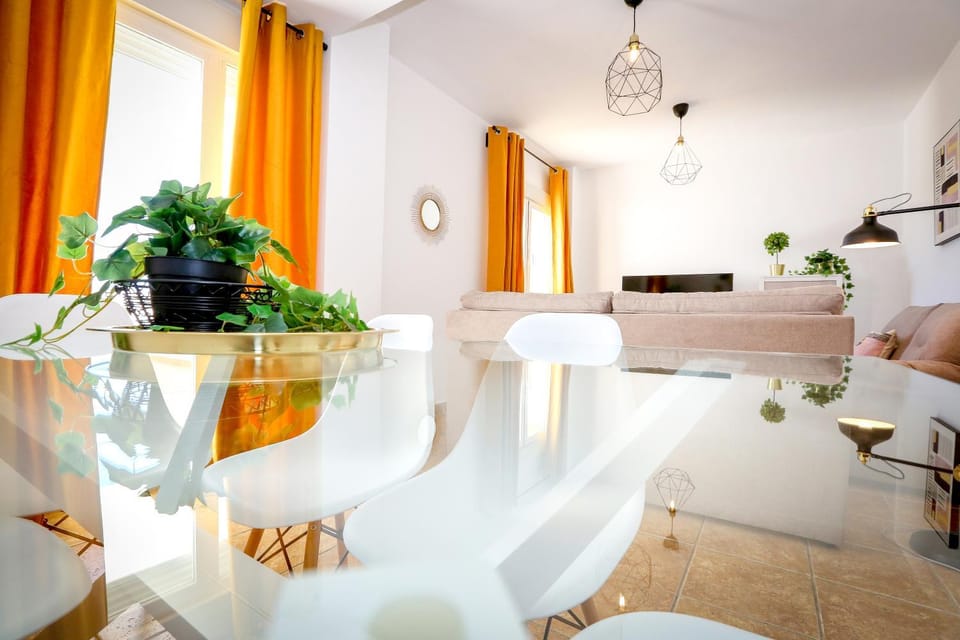 Lounge or bar