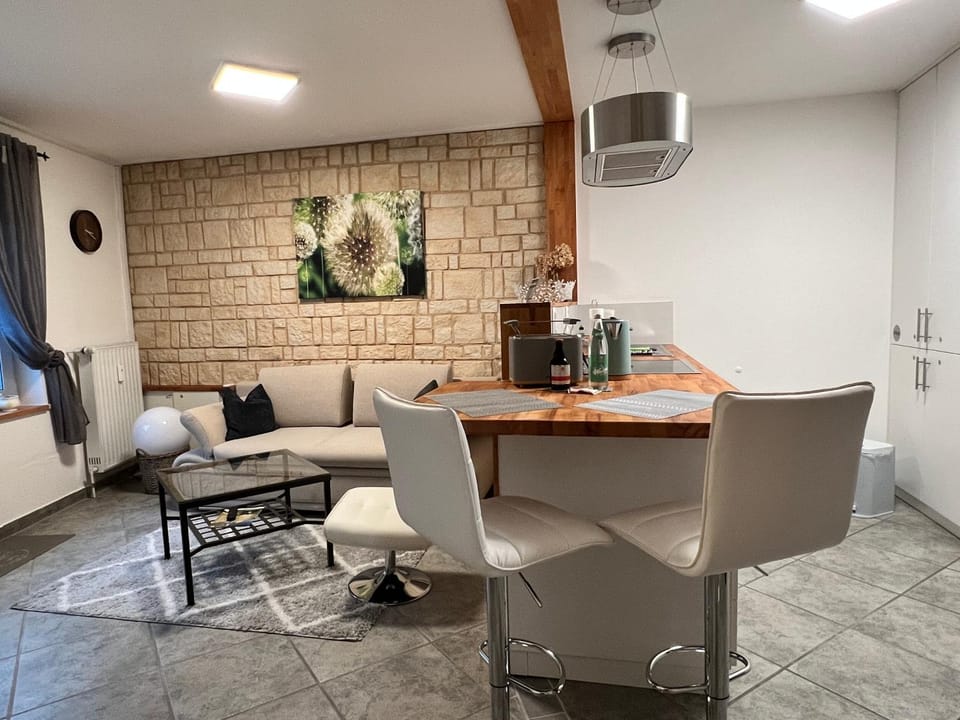 Living room, Dining area, kitchen