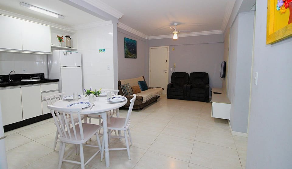 1013 Apartamento para locação em Bombinhas Apartment in Bombinhas