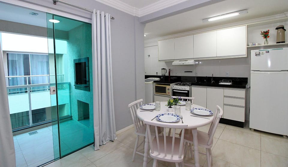 1013 Apartamento para locação em Bombinhas Apartment in Bombinhas