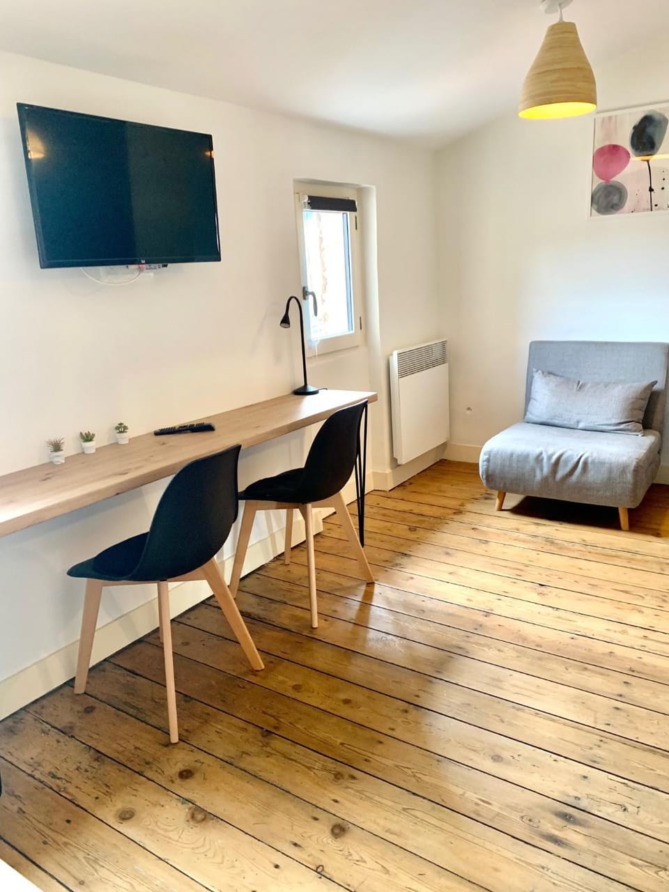 TV and multimedia, Living room, Dining area