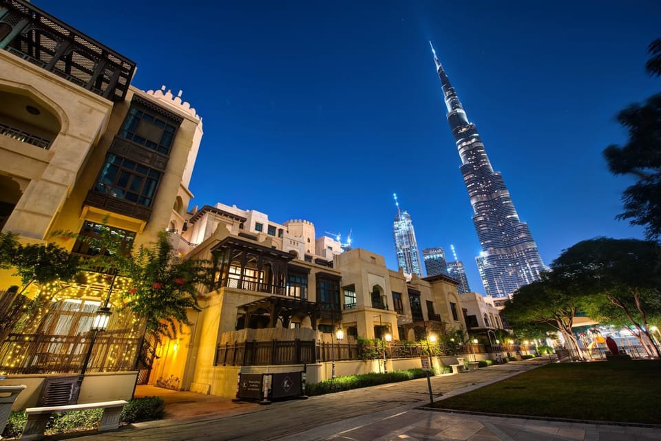 Durrani Homes - Arabian luxury at Souk Al Bahar besides Burj Khalifa & Dubai Mall Apartment in Dubai