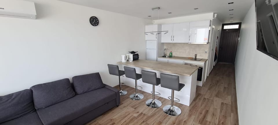 Kitchen or kitchenette, Communal kitchen, kitchen, kitchen