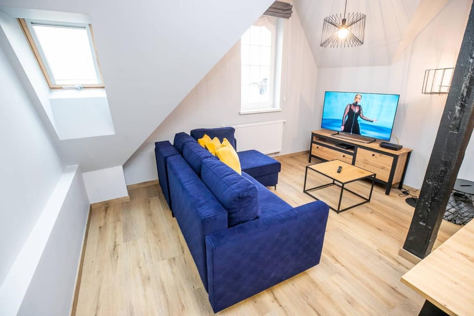 TV and multimedia, Living room