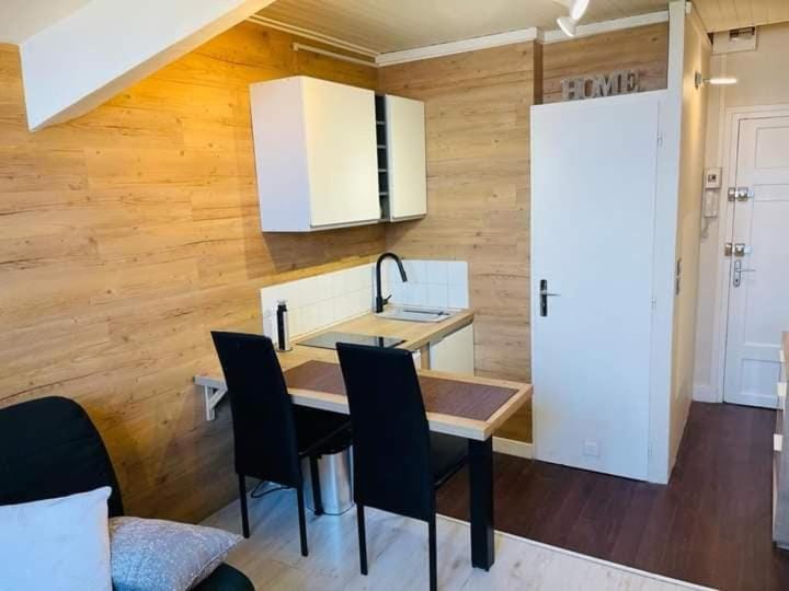 Sweet Room Apartment in Aix-les-Bains