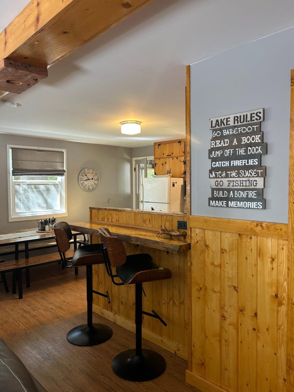 Property building, Breakfast