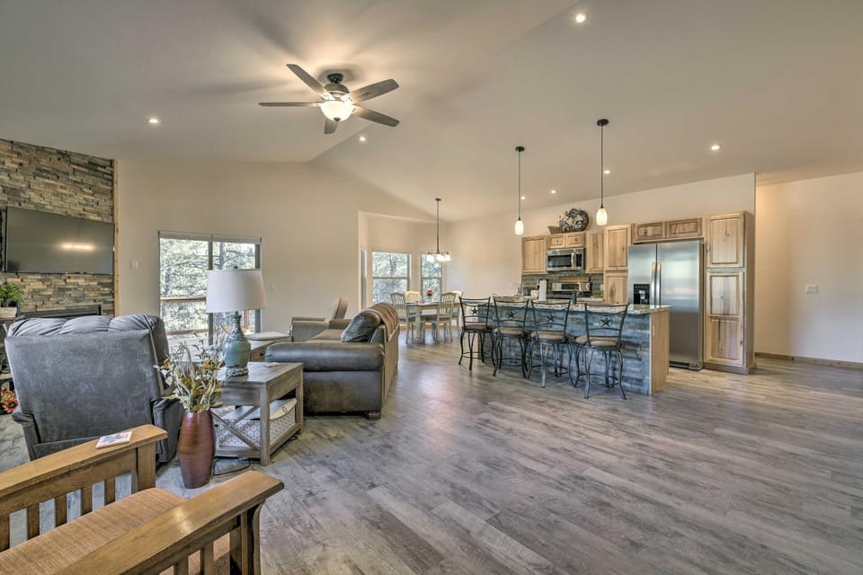 Pagosa Springs Retreat ~ 6 Miles to Hot Springs! House in Colorado