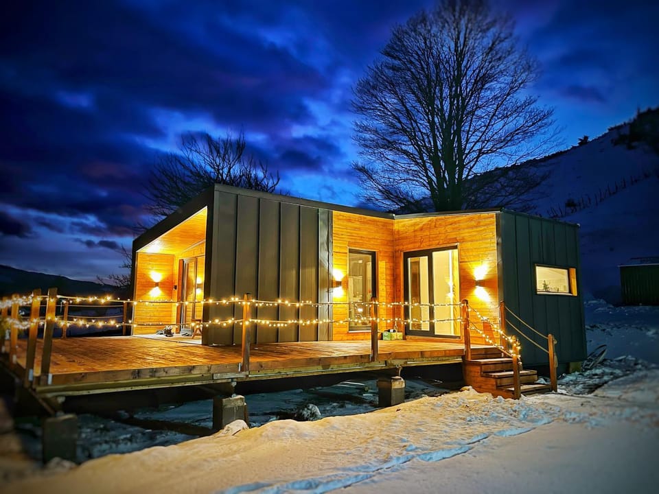 Property building, Winter