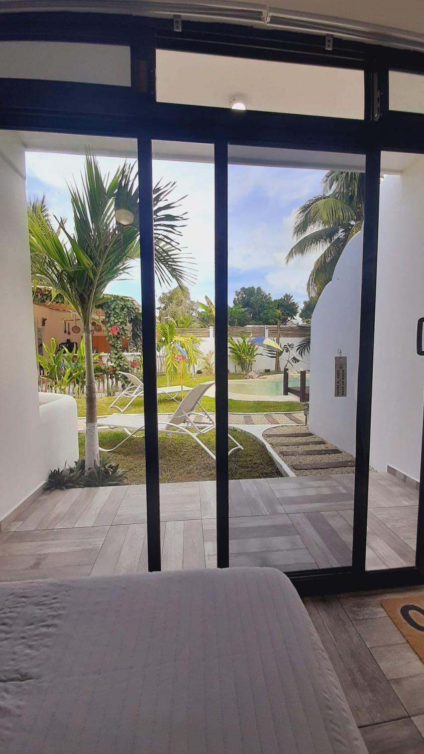Balcony/Terrace, Garden view