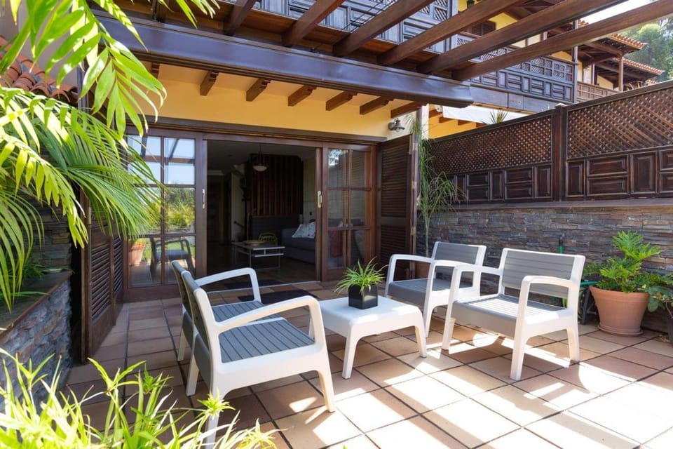 Garden, Balcony/Terrace
