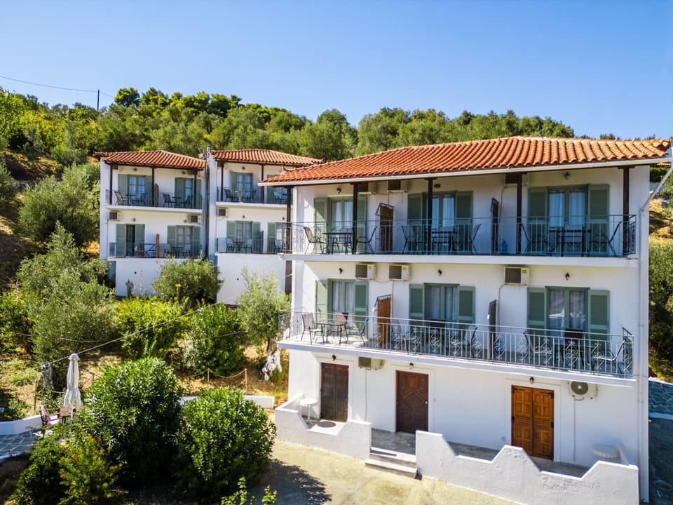 Skiathos Country Studios Apartment hotel in Skiathos