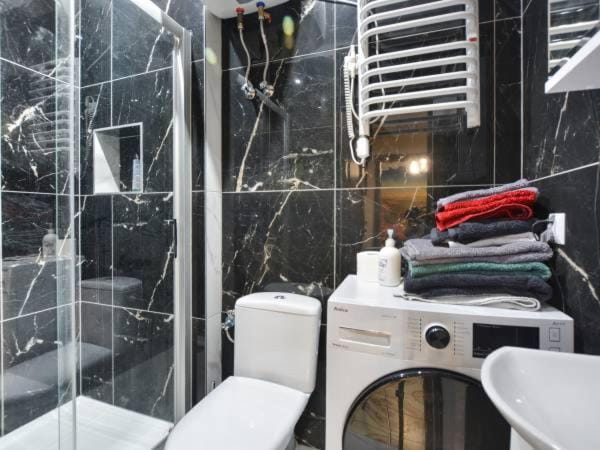 Apartament Folkowy Wujek pod Gromadzyniem Apartment in Poland