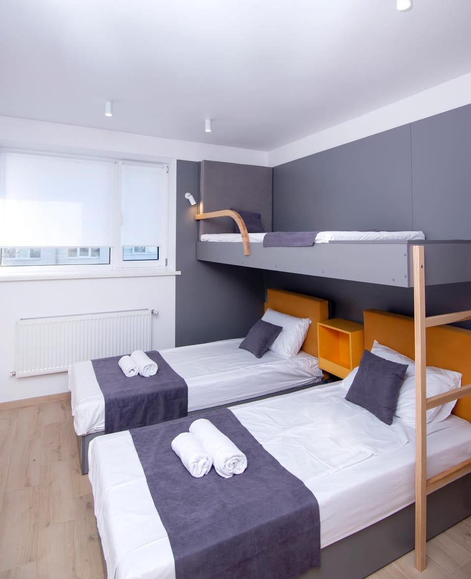 bunk bed
