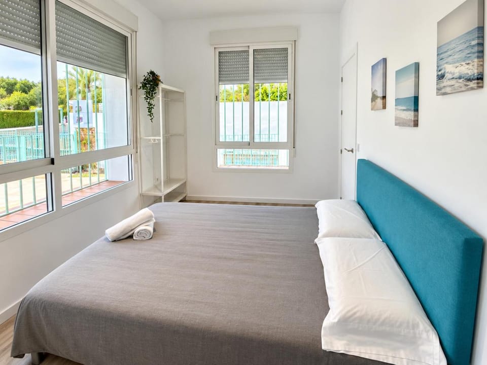 Los Almendros - Free Parking Apartment in Cordoba