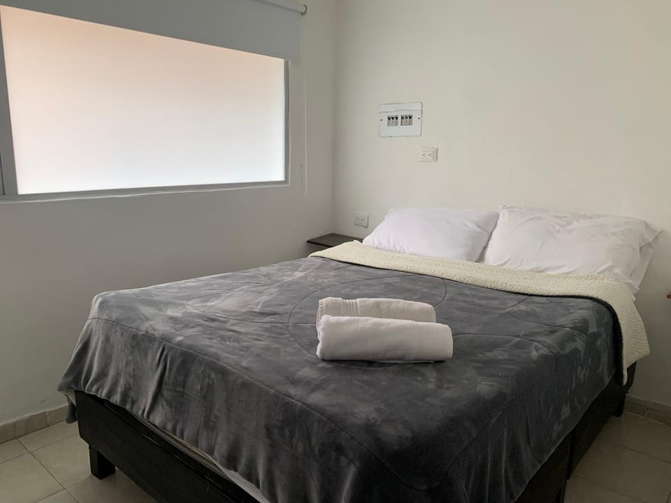 Apartaestudio de la 80 por el Titán Plaza 101 Apartment in Bogota