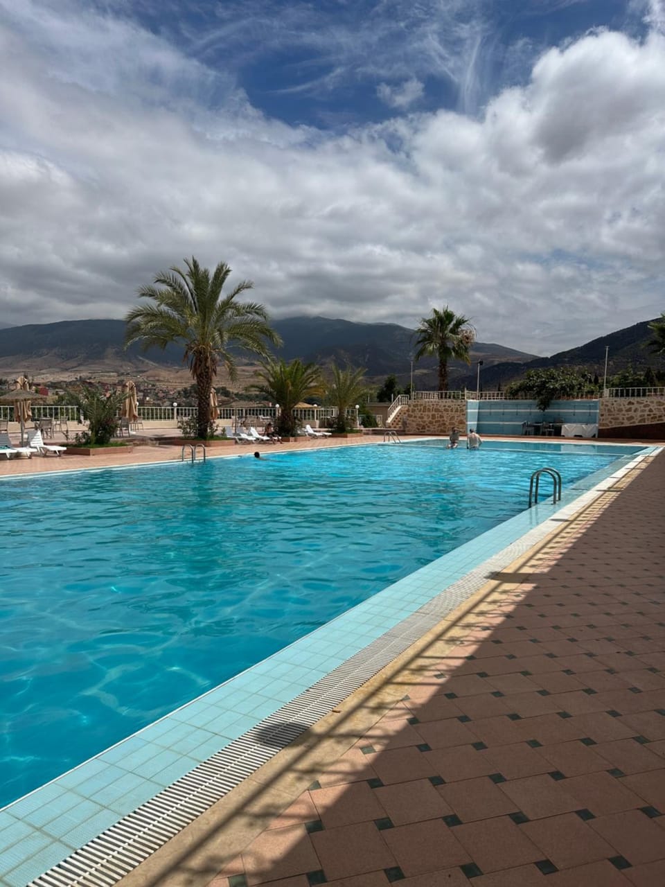 Mountain view, Pool view, Swimming pool