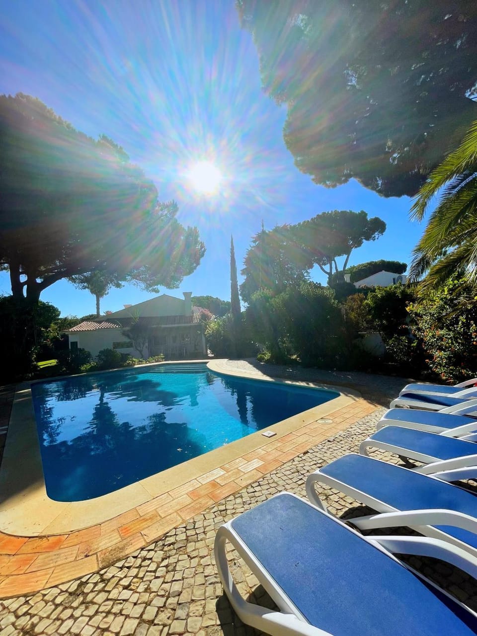 Villa Juliet, Private Pool/Garden, Beach Nearby Villa in Quarteira