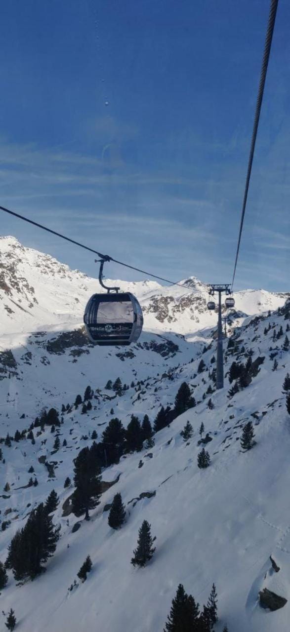 Natural landscape, Activities, Winter, Mountain view