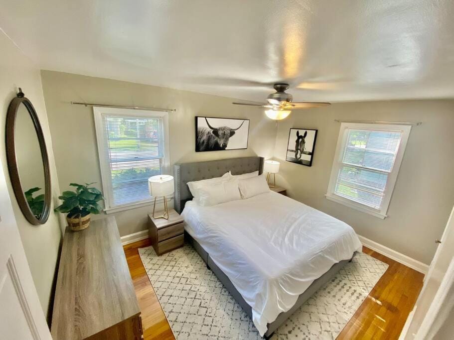 Charming 2 BR 1 BA with outdoor patio and grill close to downtown House in Lexington