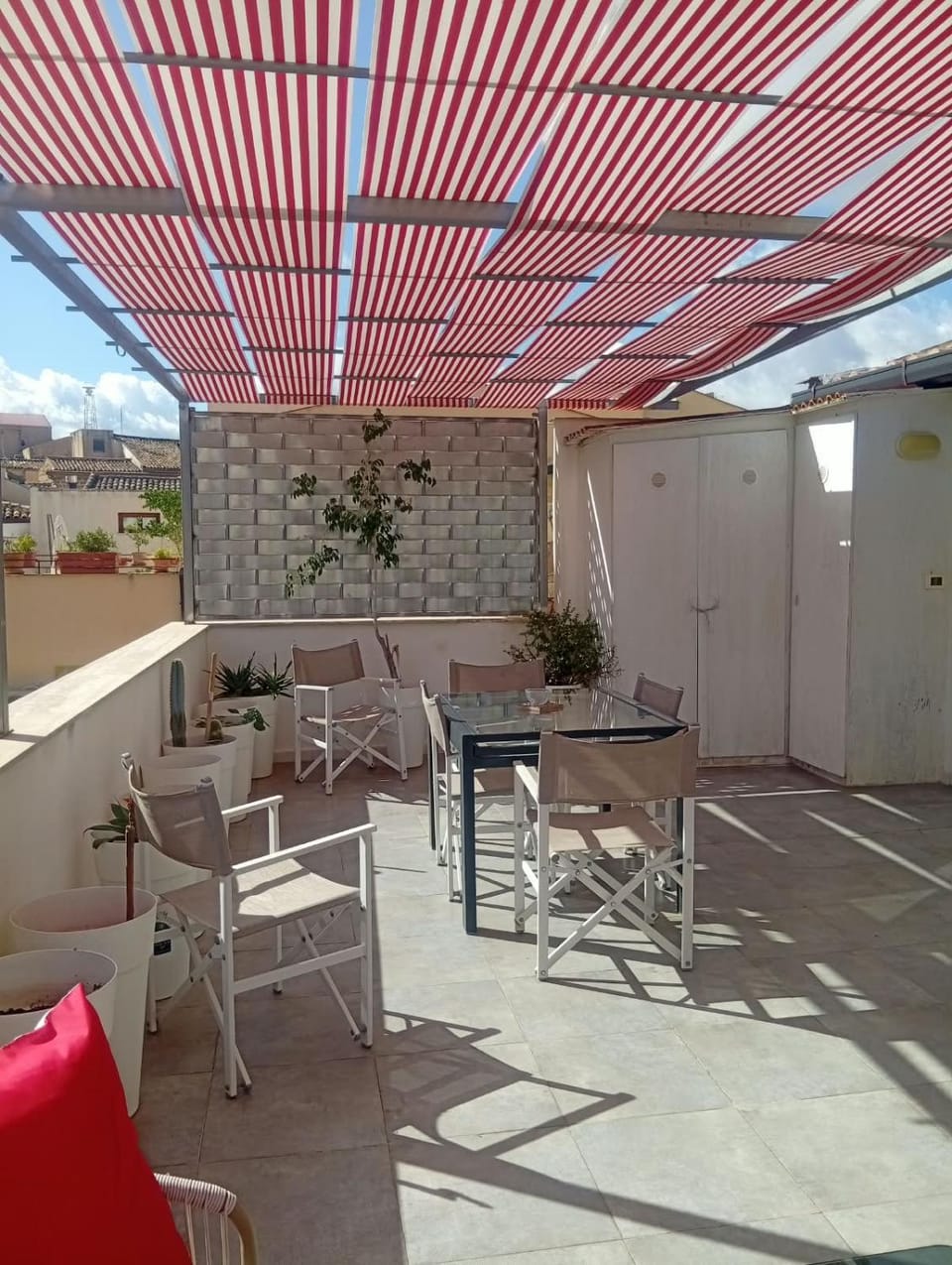 Meetup on The Terrace View With private parking Apartment in Palermo