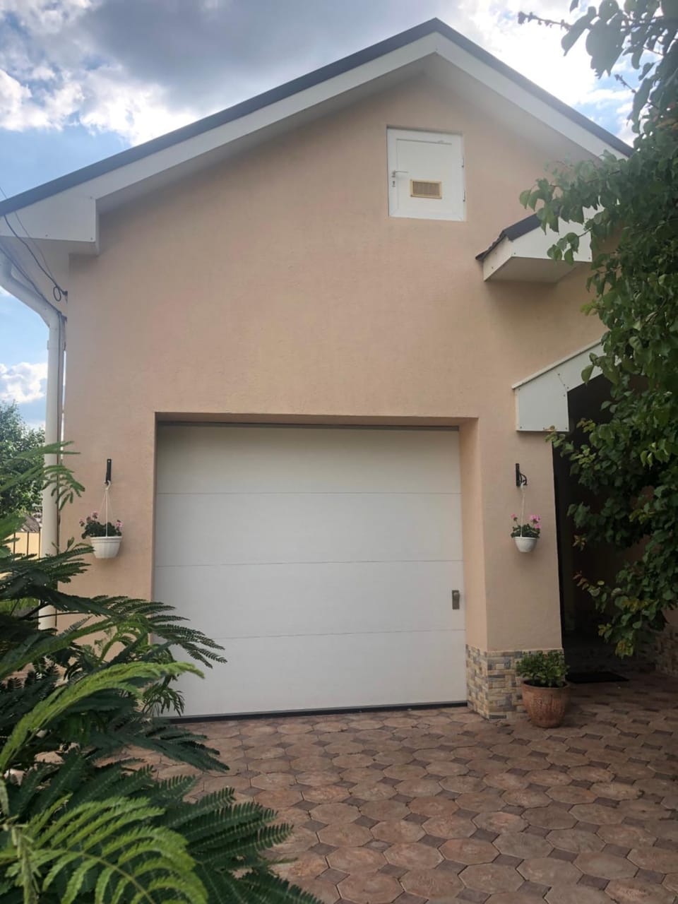 Property building, Parking