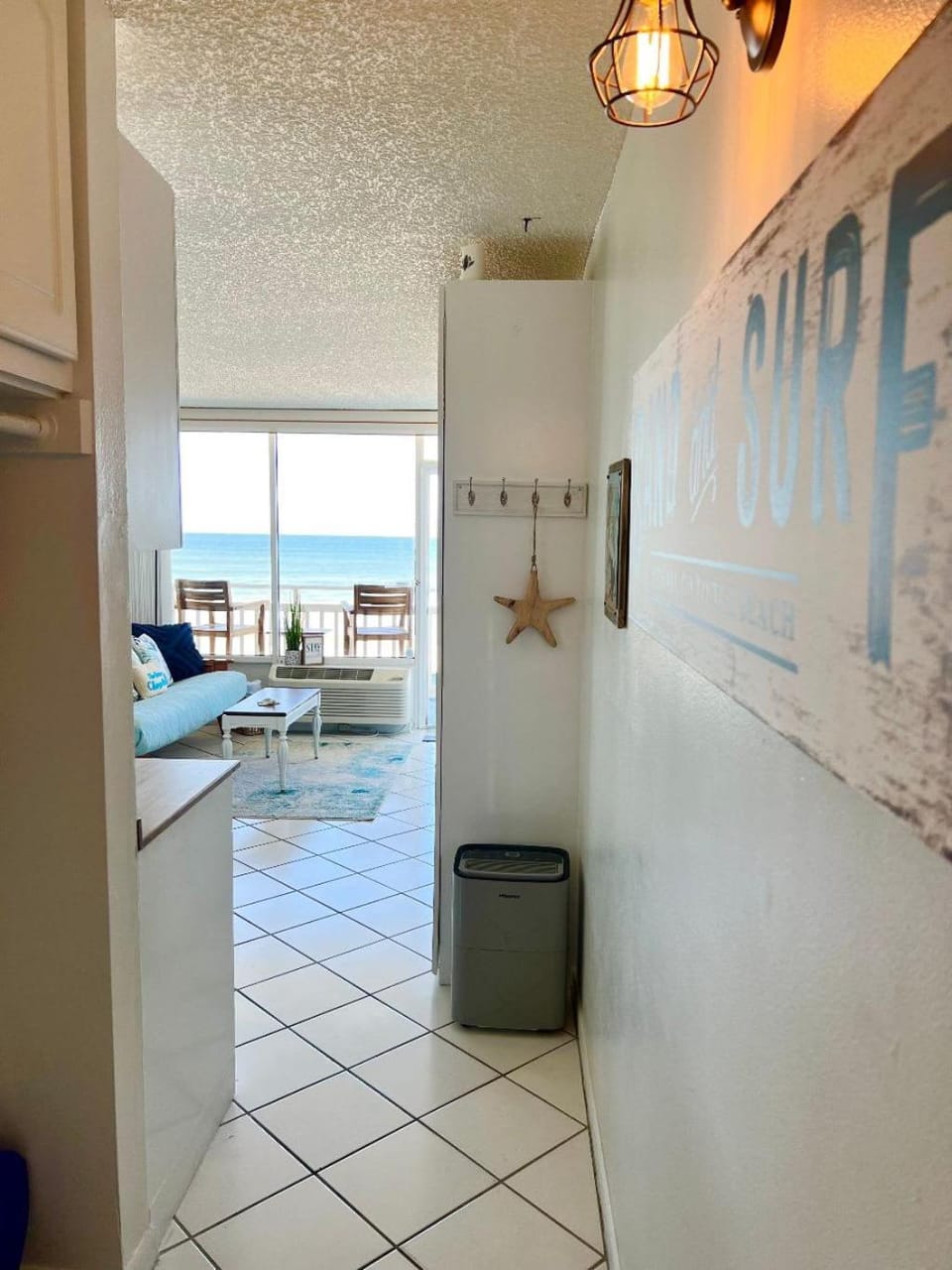 Beach Daze - Ocean front at Symphony Beach Club! House in Ormond Beach
