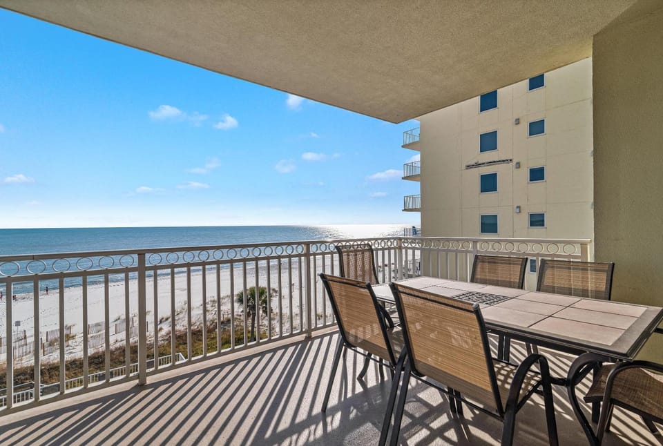 The Colonnades Unit 403 House in Gulf Shores