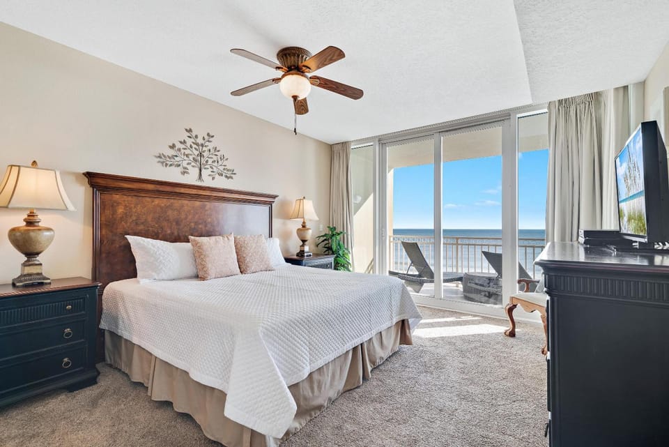 The Colonnades Unit 403 House in Gulf Shores