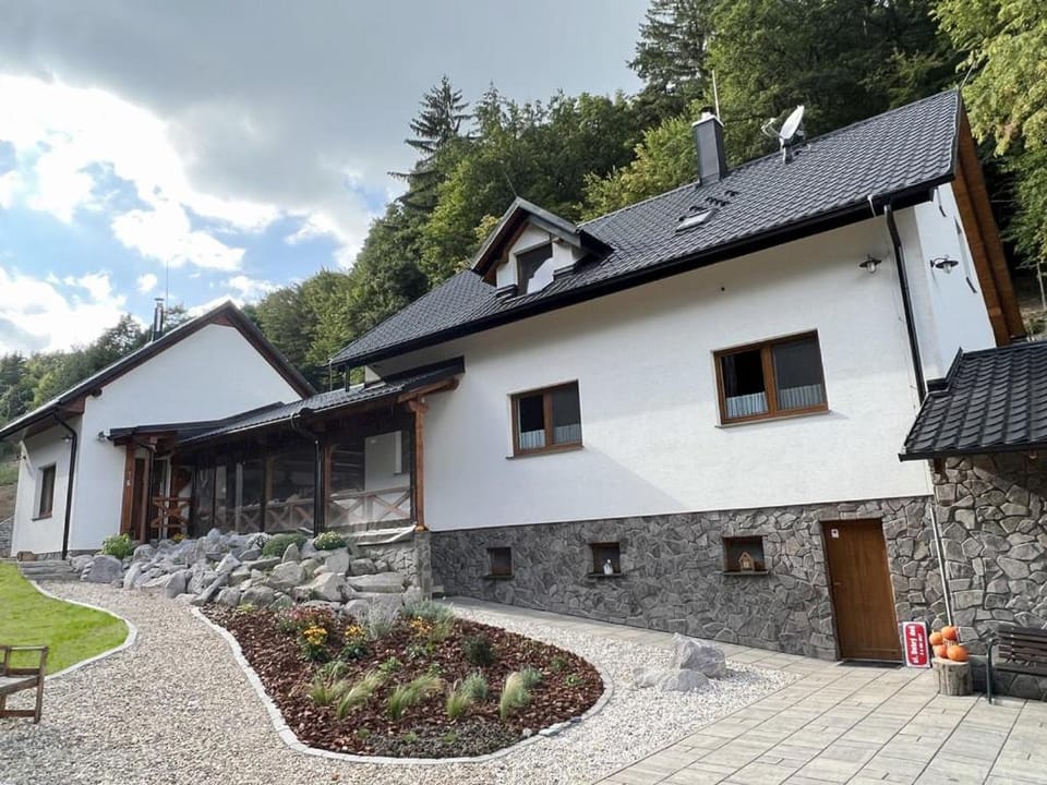 Property building, Communal lounge/ TV room