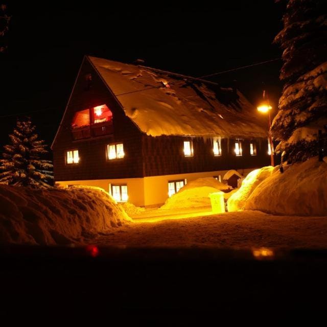 Property building, Winter