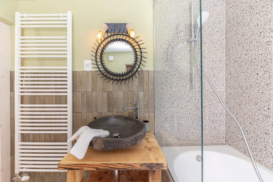 Bathroom, Bath