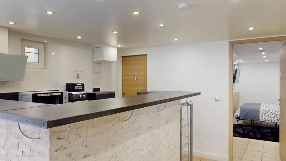 Kitchen or kitchenette, stove