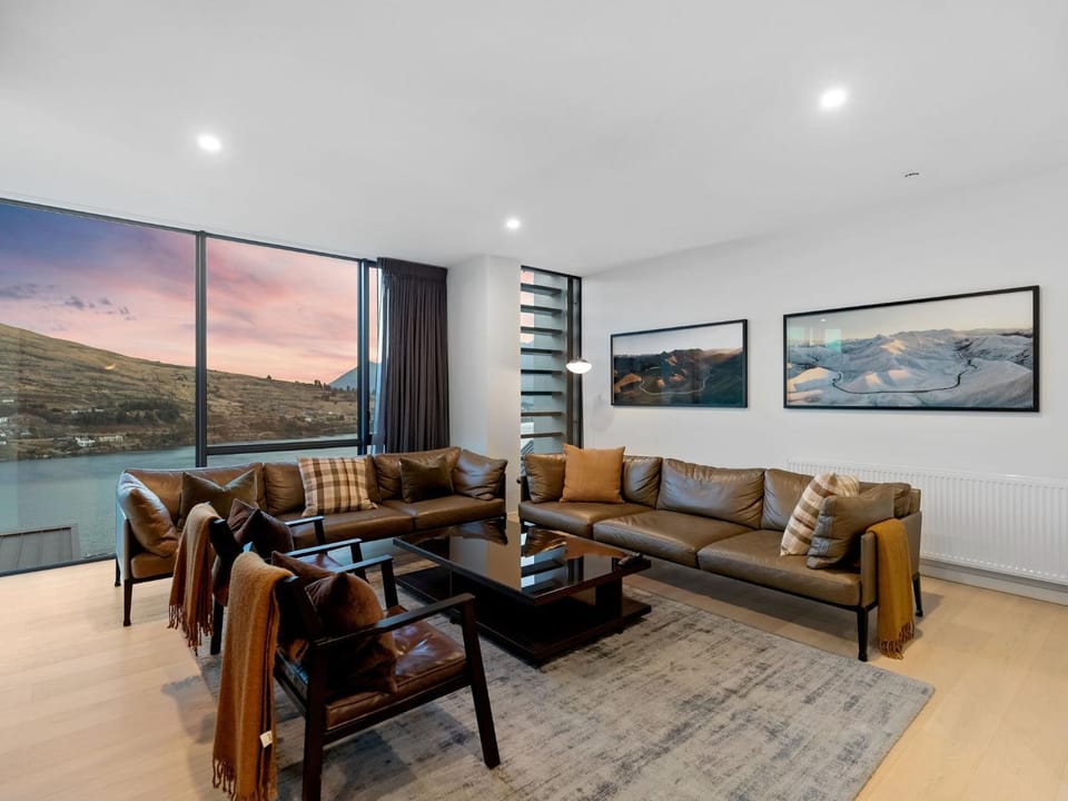 The Rata Villa House in Queenstown