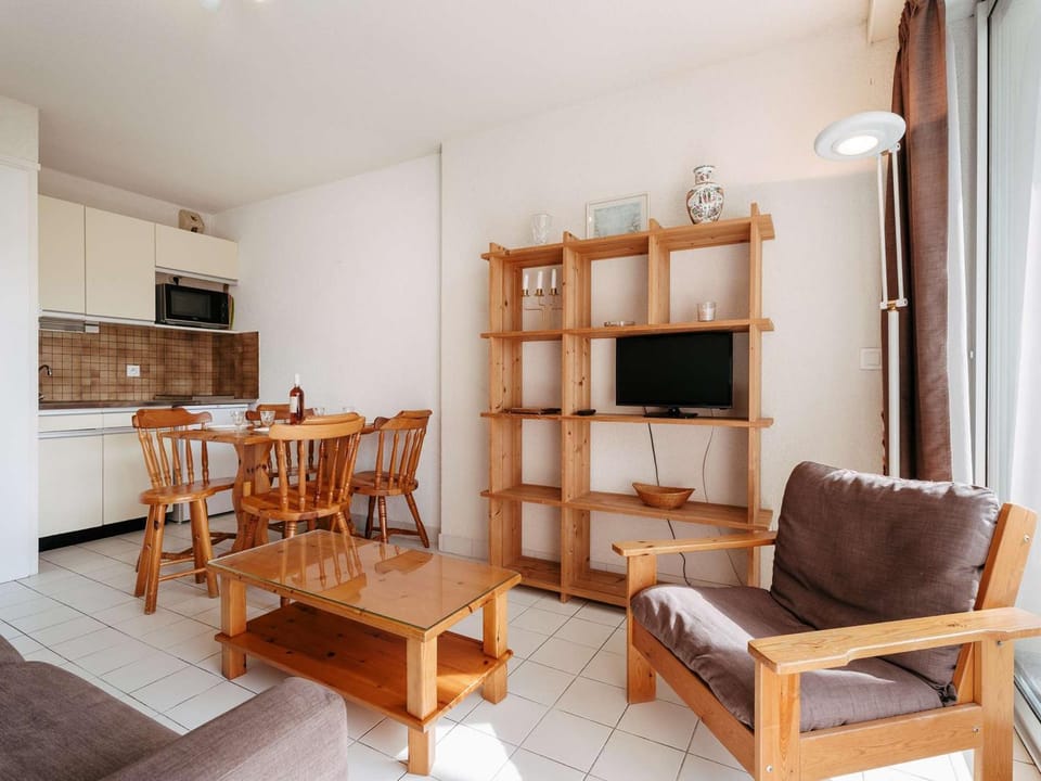 Carnac - Studio cabine proche plage avec parking et animaux acceptés - FR-1-477-139 Cabin in Carnac