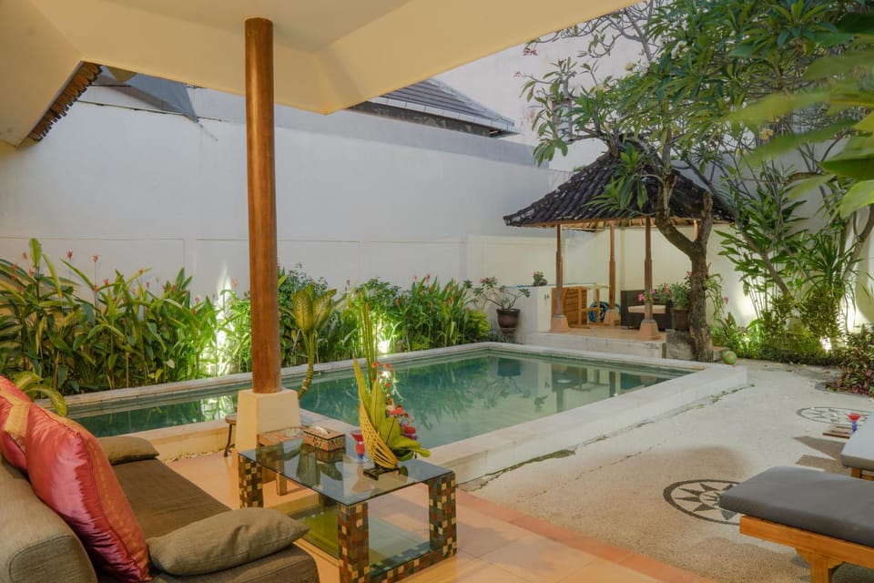 Garden view, Swimming pool