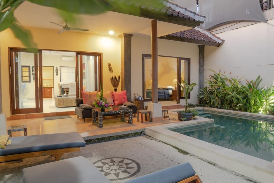 Patio, Swimming pool