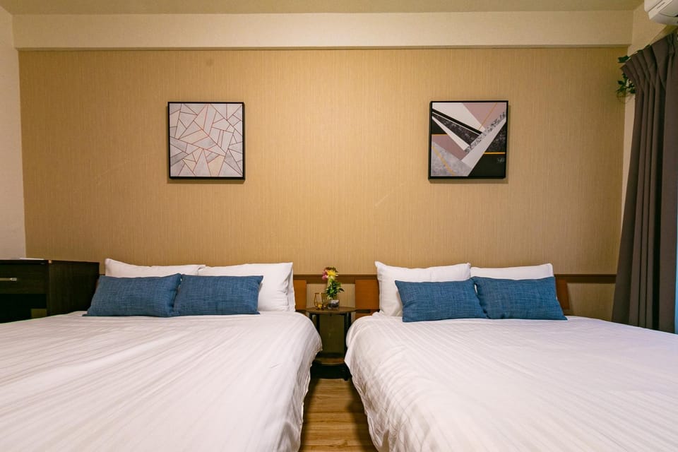 MS59 COMFORT Sakuragawa Apartment in Osaka