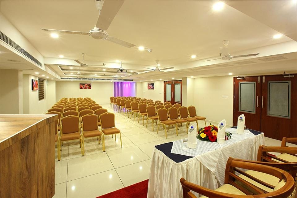 Meeting/conference room