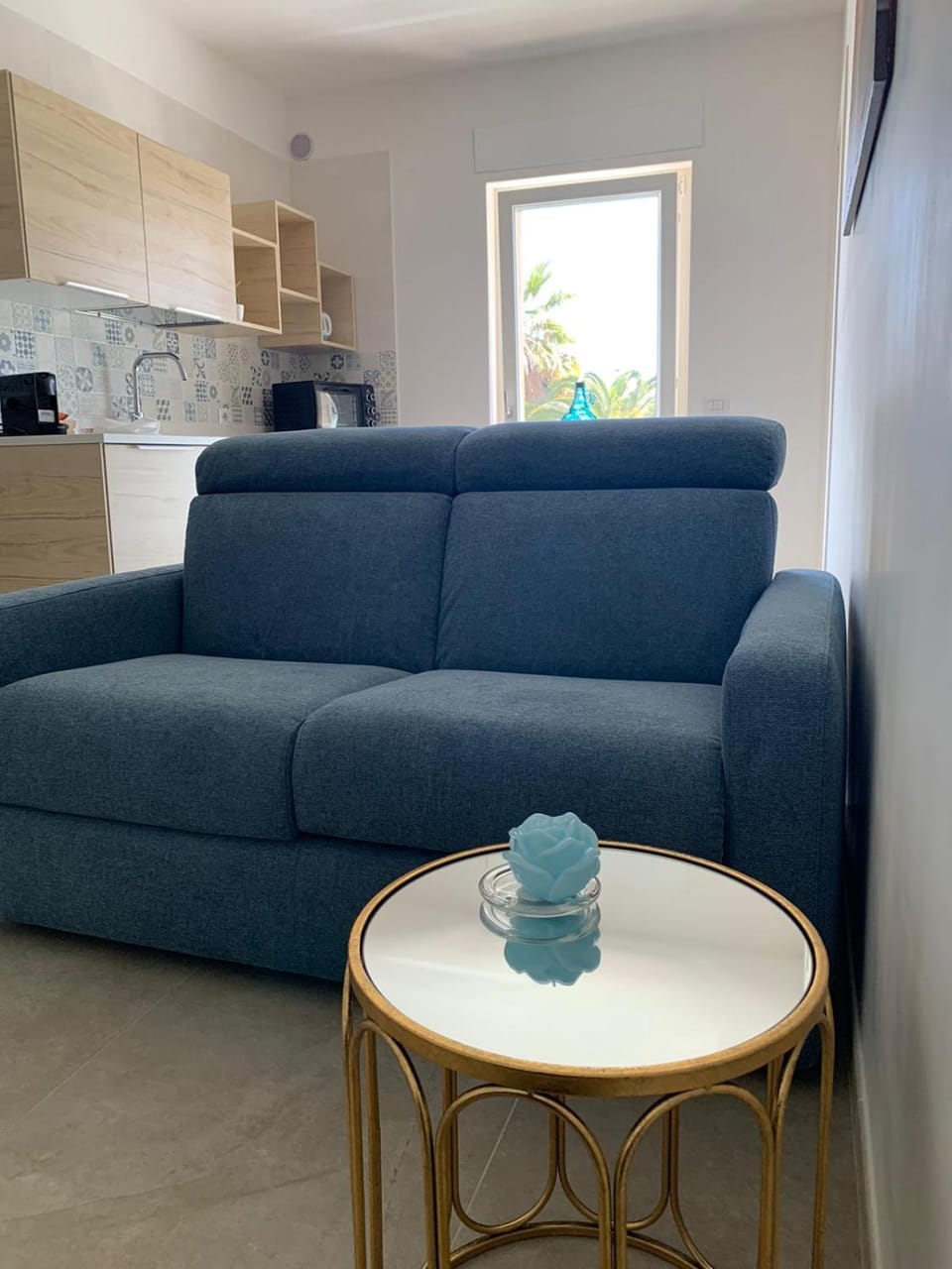 Living room, Lounge or bar, Seating area, Dining area