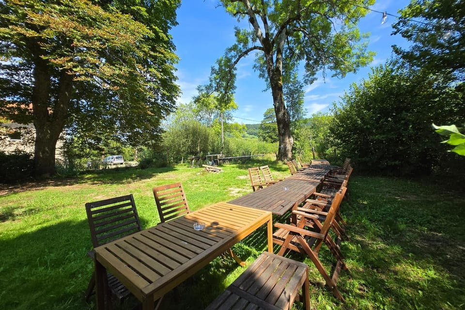 Natural landscape, Garden, Dining area, Garden view, Mountain view