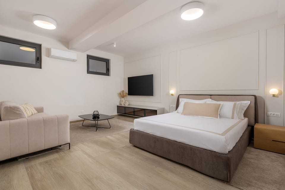 Communal lounge/ TV room, TV and multimedia